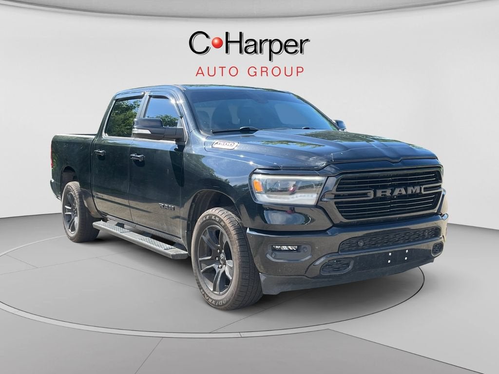 2020 RAM 1500 Big Horn Crew Cab 4x4 5'7" Box