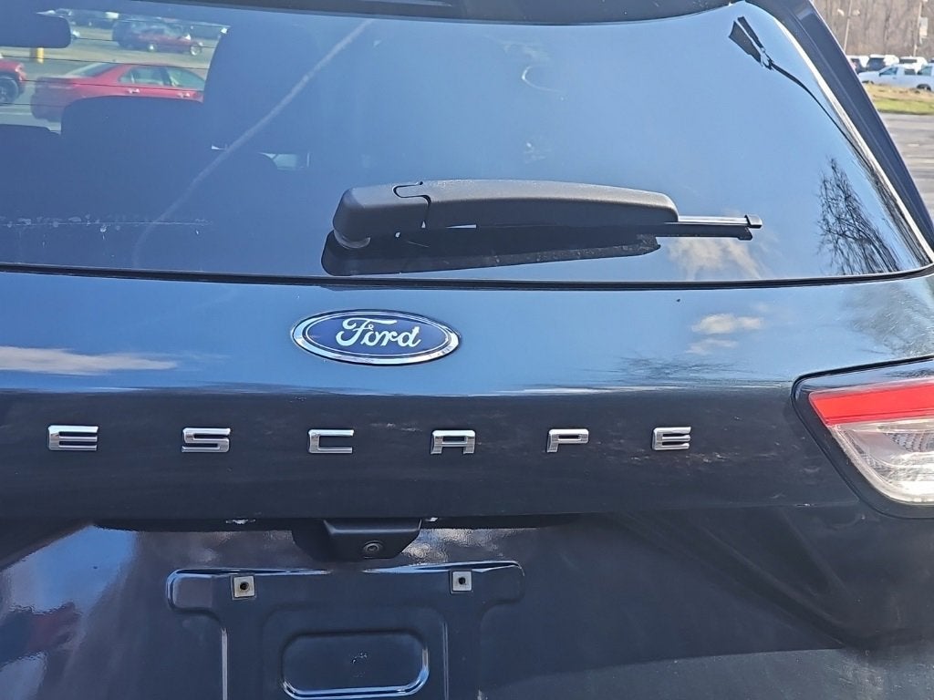 2022 Ford Escape Titanium