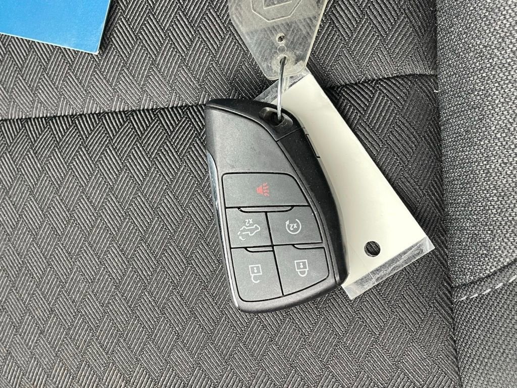 2024 Chevrolet Silverado 1500 LT (2FL)