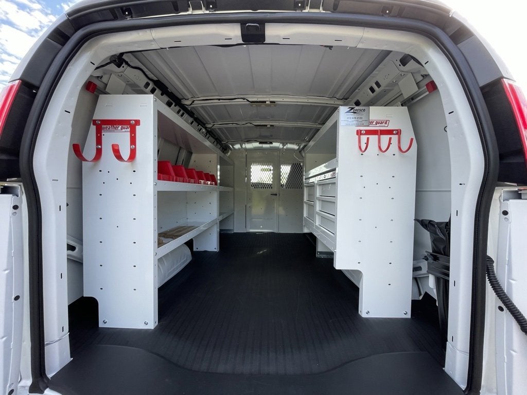 2025 Chevrolet Express Cargo 2500 WT