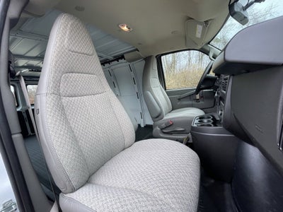 2025 Chevrolet Express Cargo 2500 WT