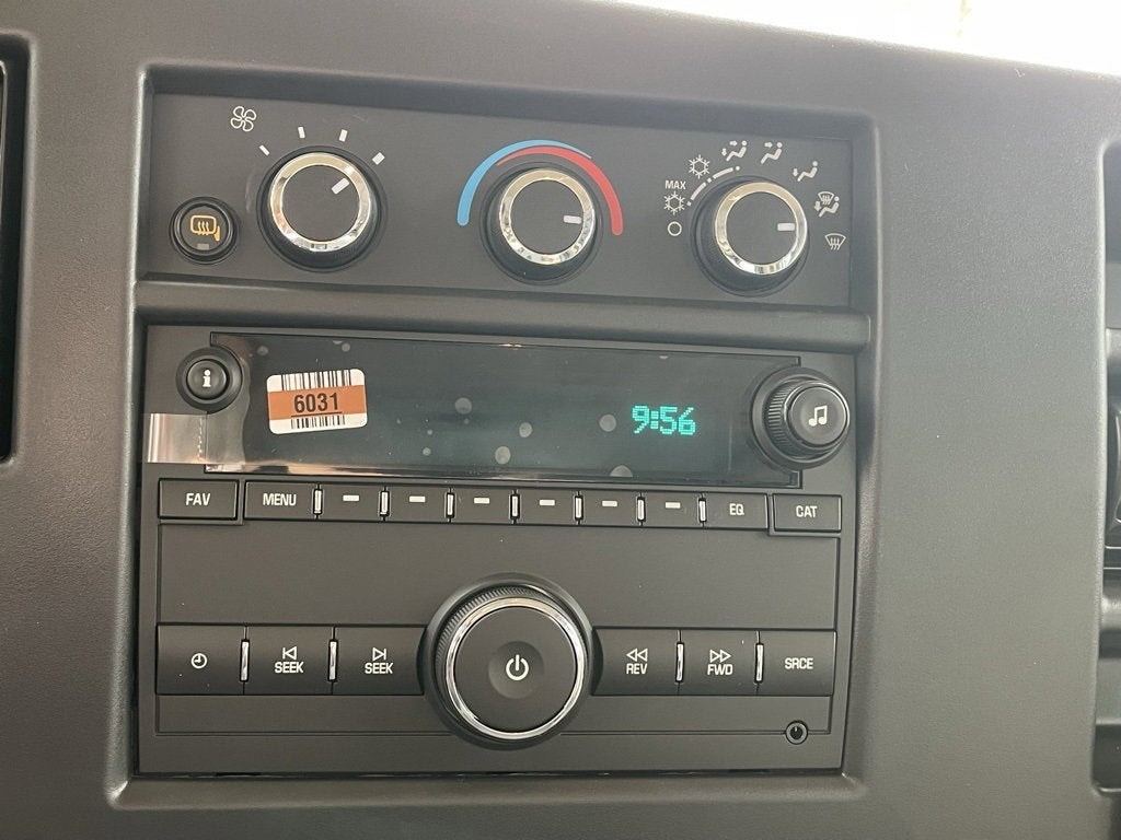 2025 Chevrolet Express Cargo 2500 WT