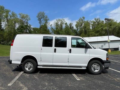 2024 Chevrolet Express Cargo 2500 WT