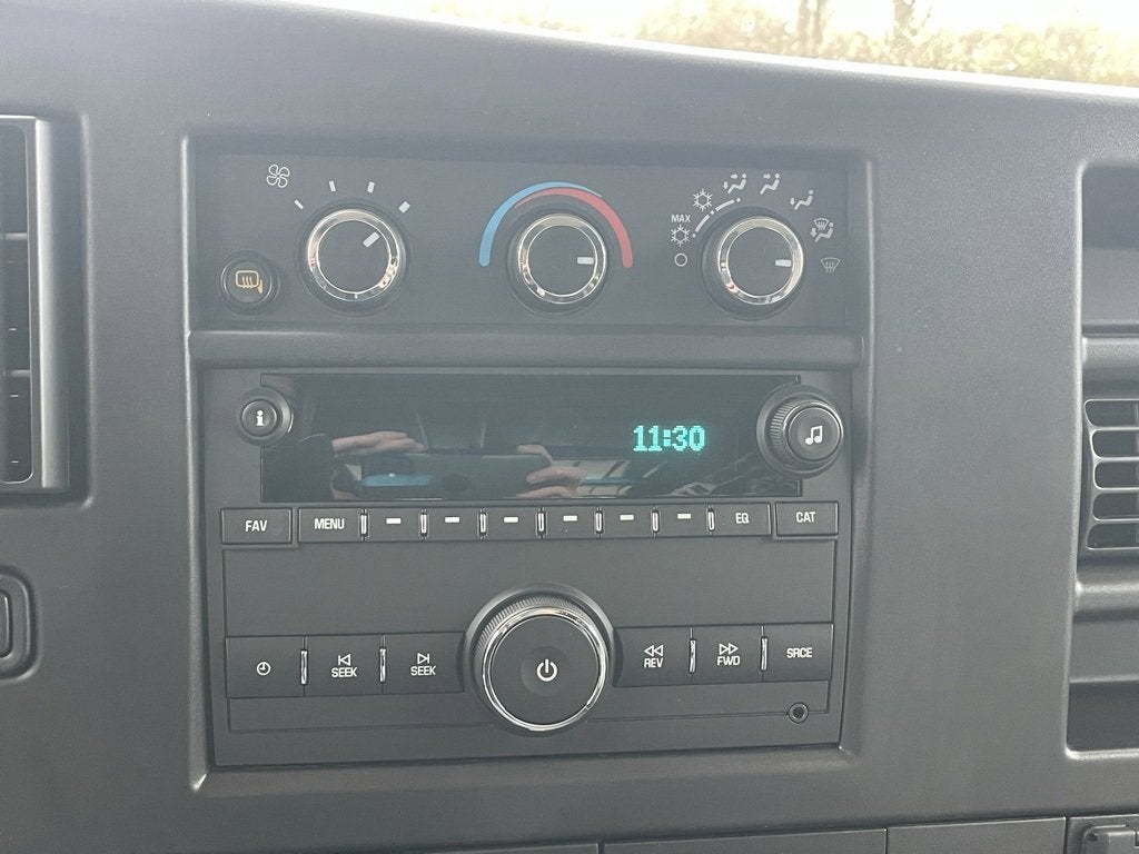 2025 Chevrolet Express Cargo 2500 WT