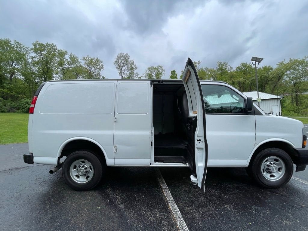 2021 Chevrolet Express Cargo 3500 RWD 3500 Regular Wheelbase WT