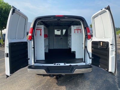 2025 Chevrolet Express Cargo 3500 WT