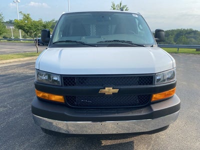 2025 Chevrolet Express Cargo 3500 WT