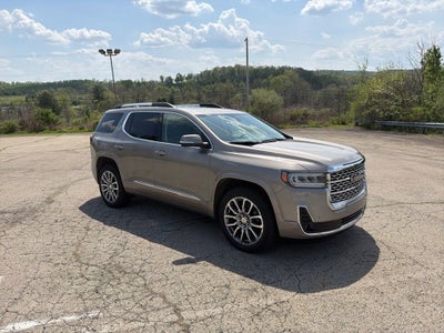 2023 GMC Acadia Denali