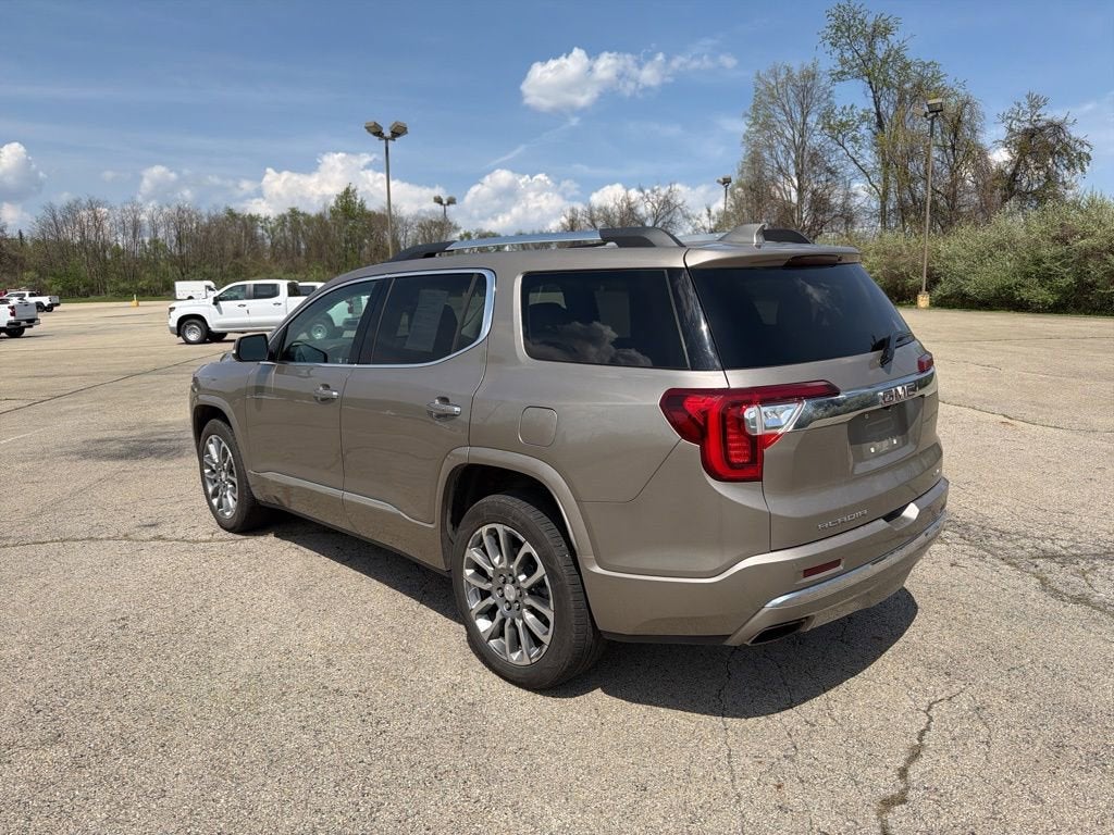 2023 GMC Acadia Denali