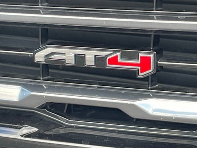 2025 GMC Yukon AT4