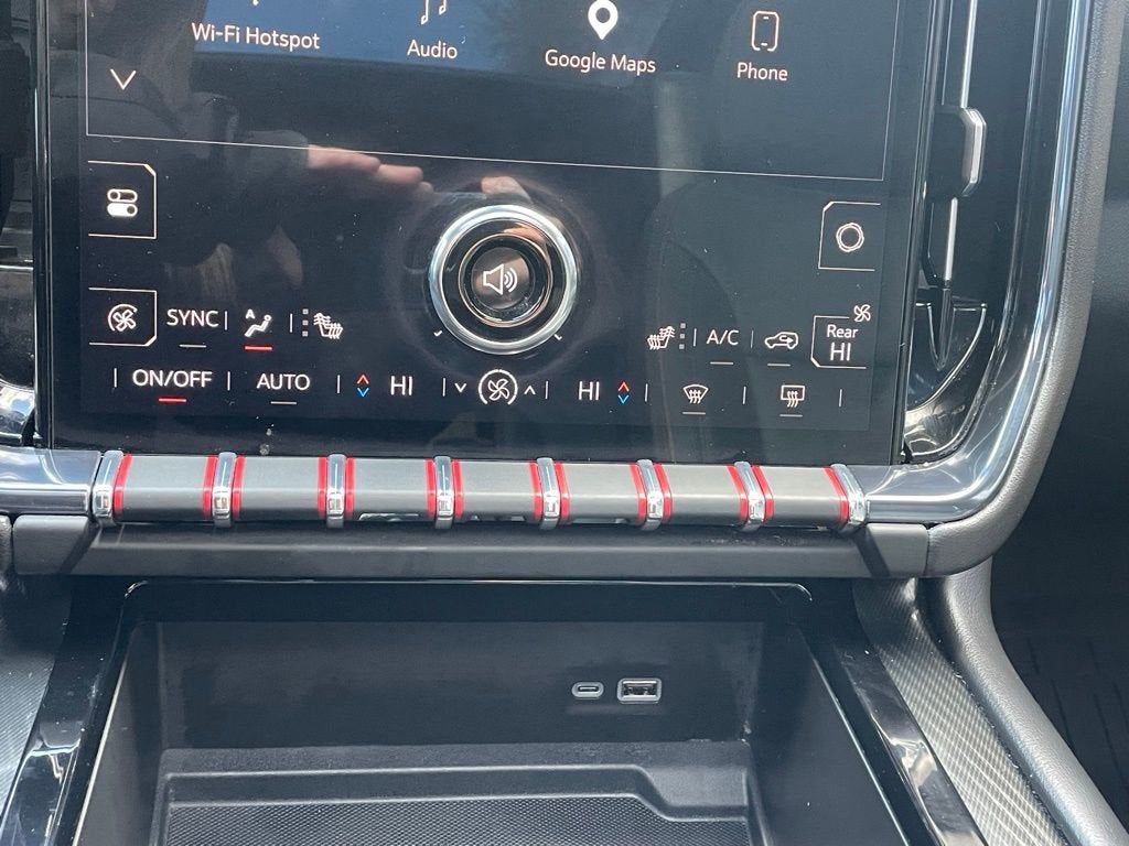 2025 GMC Yukon AT4