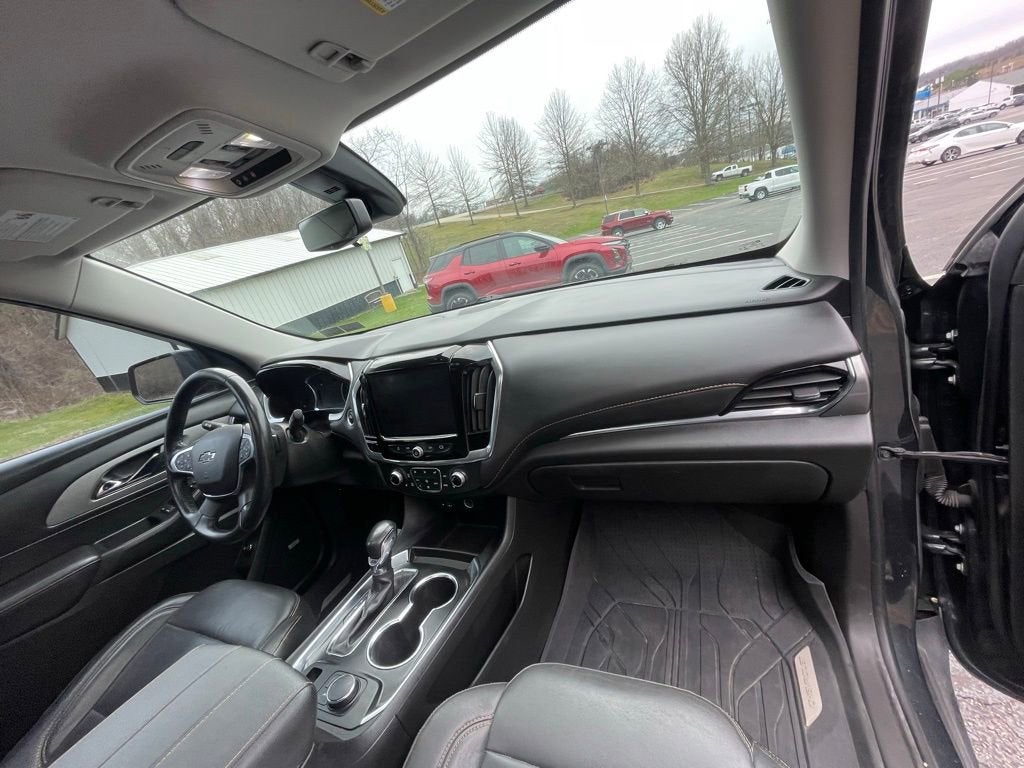 2021 Chevrolet Traverse RS