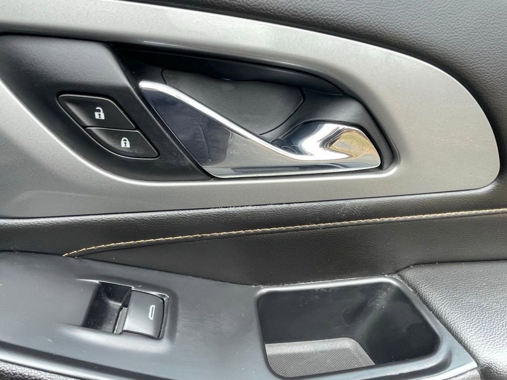 2021 Chevrolet Traverse RS