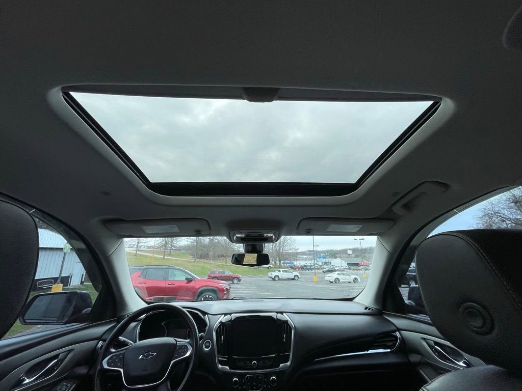 2021 Chevrolet Traverse RS