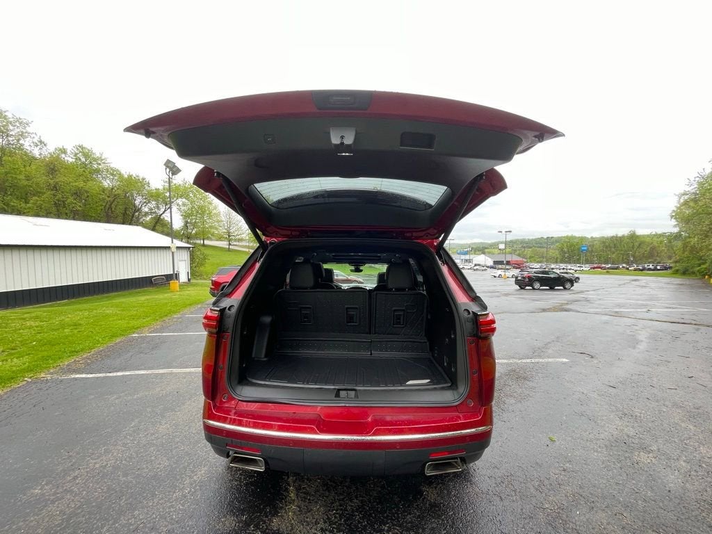 2023 Chevrolet Traverse High Country
