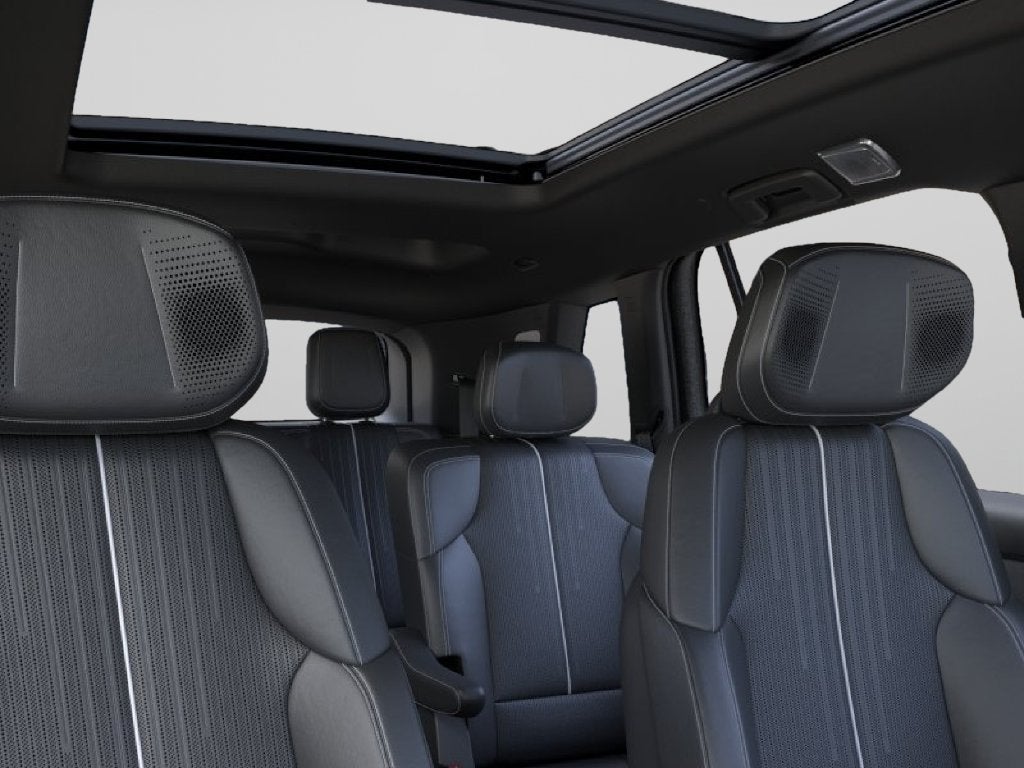 2027 Cadillac VISTIQ Luxury