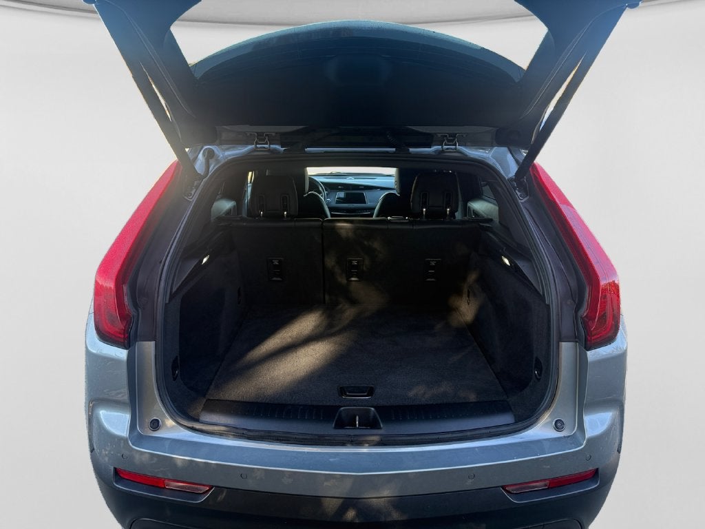 2023 Cadillac XT4 AWD Luxury