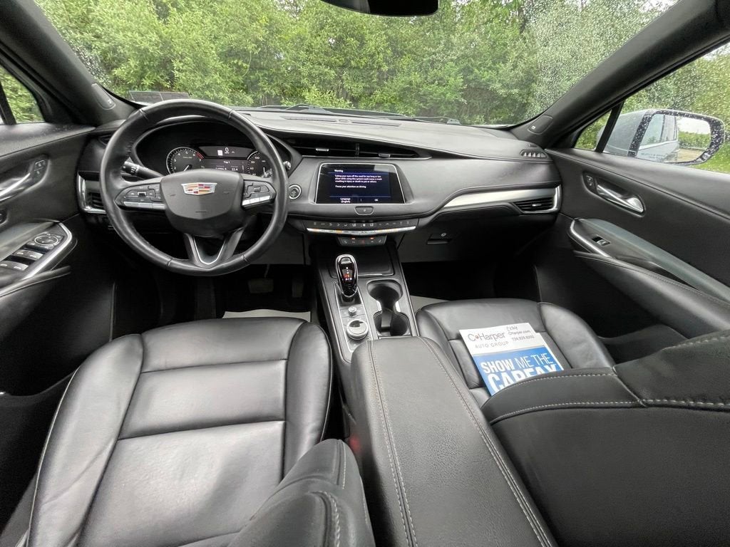 2023 Cadillac XT4 Premium Luxury