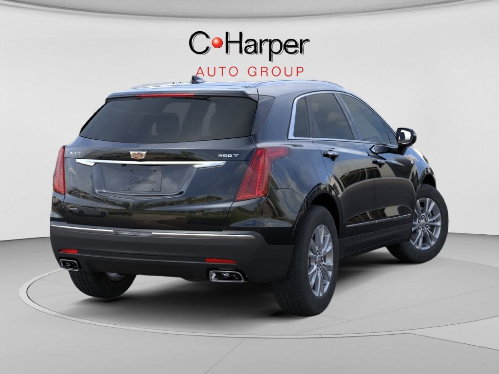 2026 Cadillac XT5 Luxury