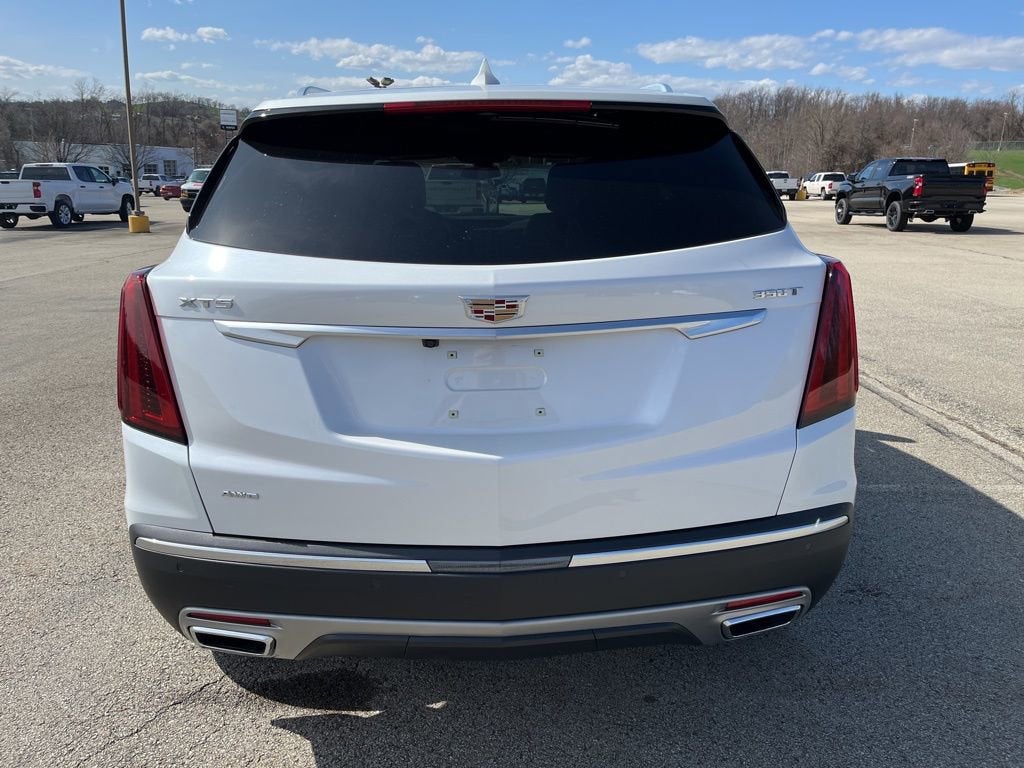 2023 Cadillac XT5 Premium Luxury