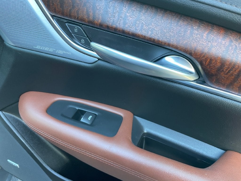 2023 Cadillac XT5 AWD Premium Luxury