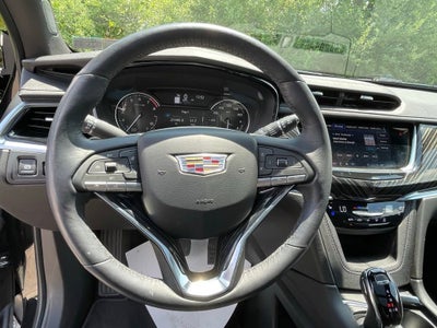 2024 Cadillac XT6 Premium Luxury