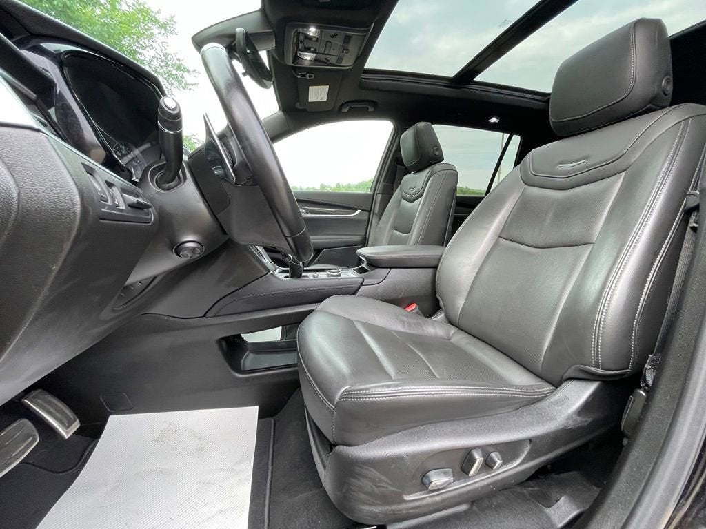 2024 Cadillac XT6 Sport