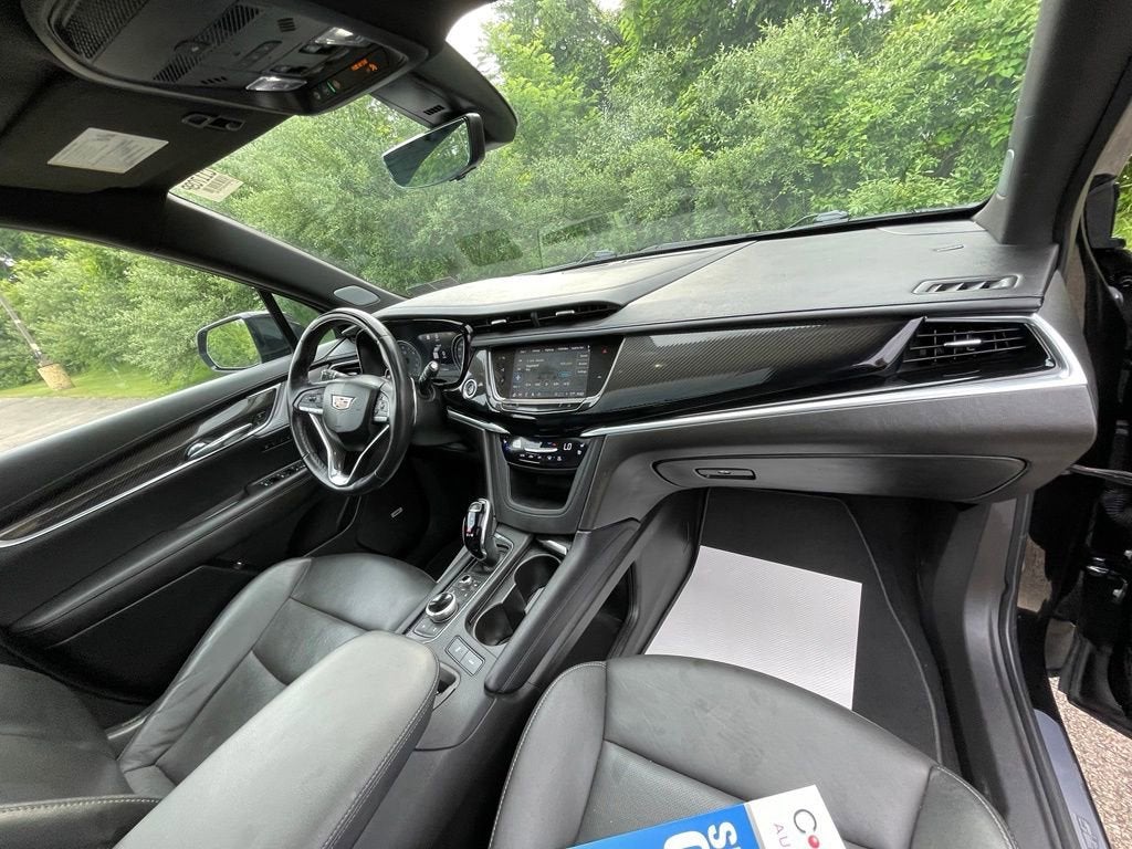 2024 Cadillac XT6 Sport