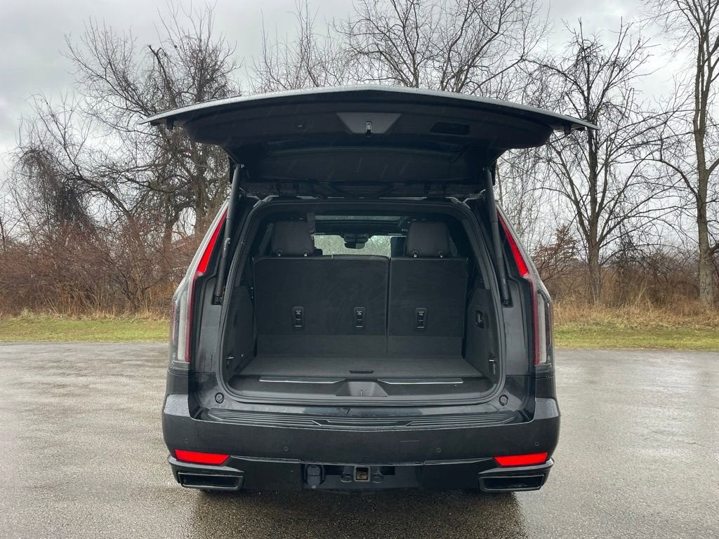 2022 Cadillac Escalade Sport Platinum