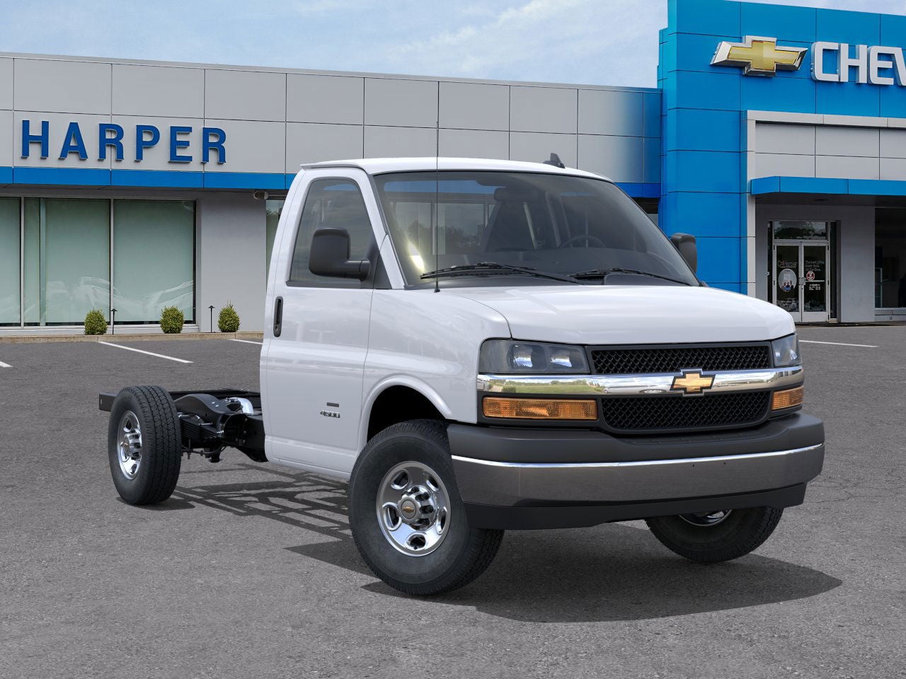 2025 Chevrolet Express Cutaway 3500 1WT