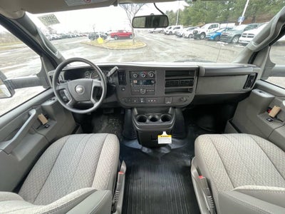 2026 Chevrolet Express Cutaway 3500 1WT