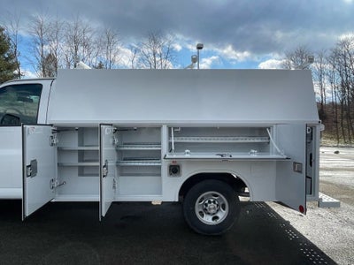 2026 Chevrolet Express Cutaway 3500 1WT