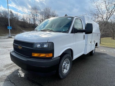 2026 Chevrolet Express Cutaway 3500 1WT