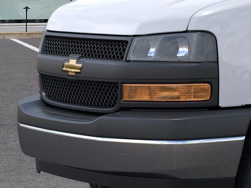 2026 Chevrolet Express Cutaway 3500 1WT