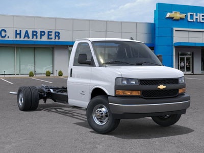 2026 Chevrolet Express Cutaway 3500 1WT