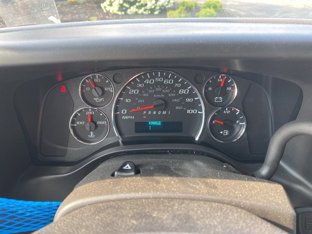 2025 Chevrolet Express Cutaway 3500 1WT