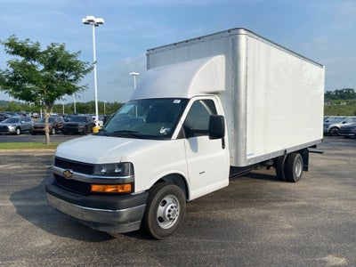 2025 Chevrolet Express Cutaway 3500 1WT