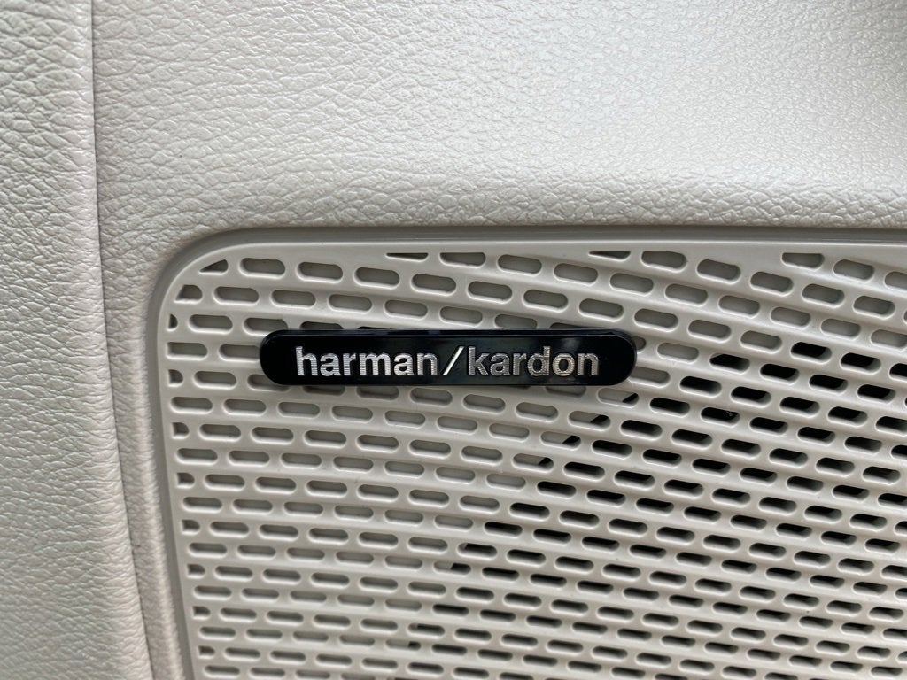 2022 Chrysler Pacifica Hybrid Limited