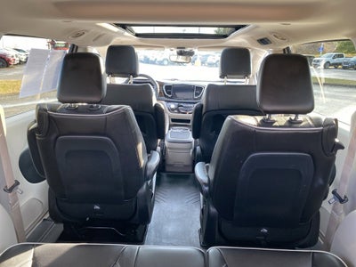 2022 Chrysler Pacifica Hybrid Limited