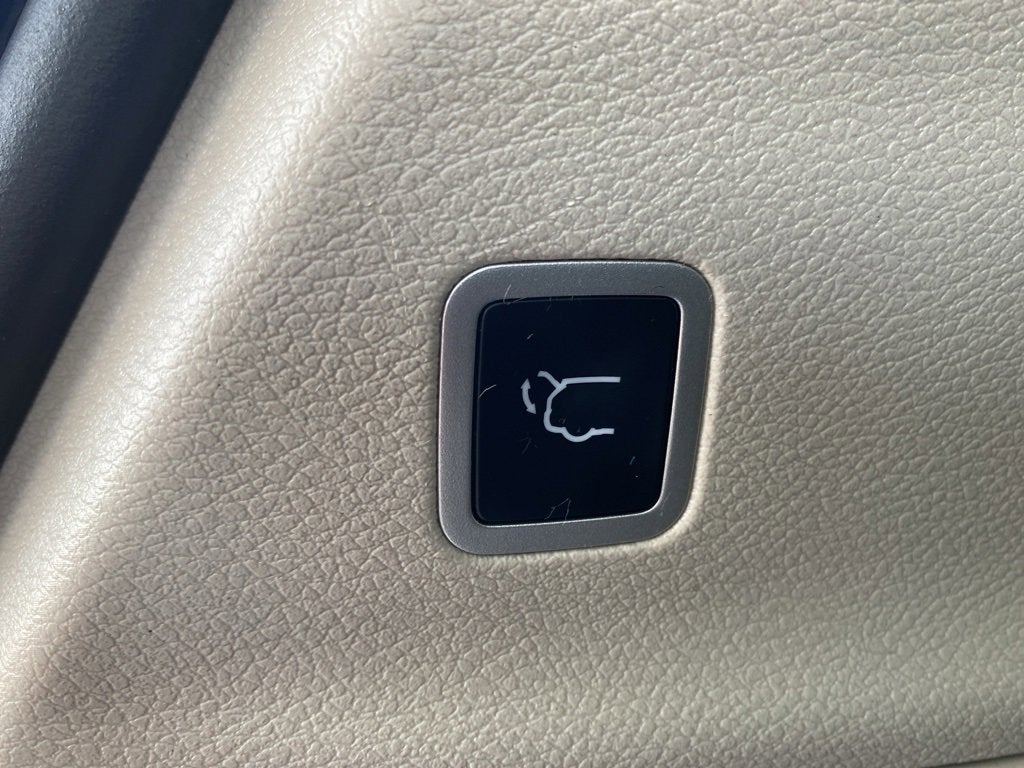 2022 Chrysler Pacifica Hybrid Limited