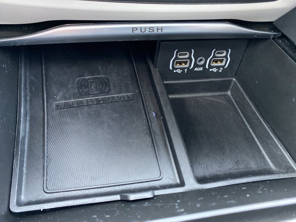 2022 Chrysler Pacifica Hybrid Limited