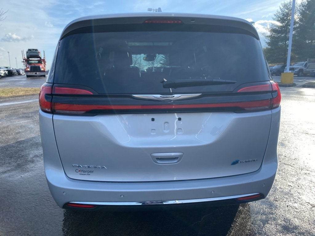 2022 Chrysler Pacifica Hybrid Limited