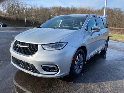 2022 Chrysler Pacifica Hybrid Limited