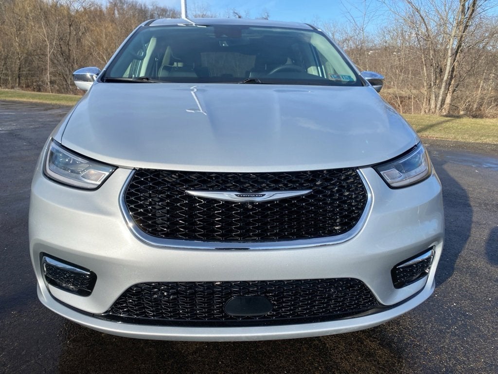 2022 Chrysler Pacifica Hybrid Limited