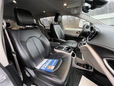 2024 Chrysler Pacifica Touring L AWD