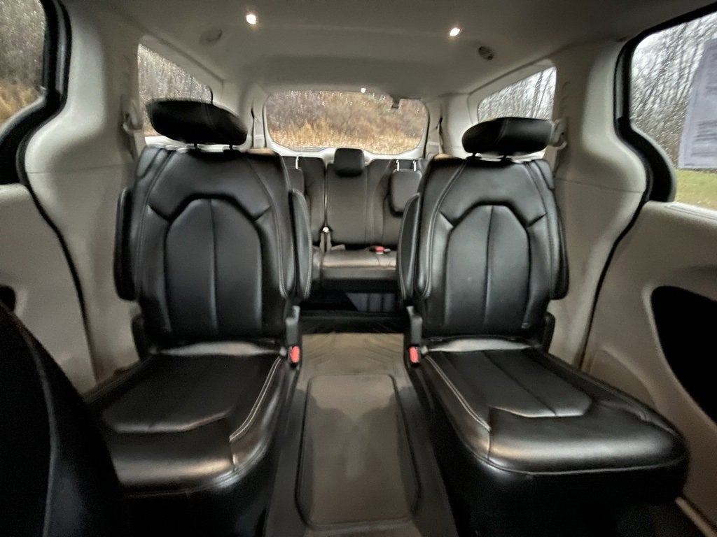 2024 Chrysler Pacifica Touring L AWD