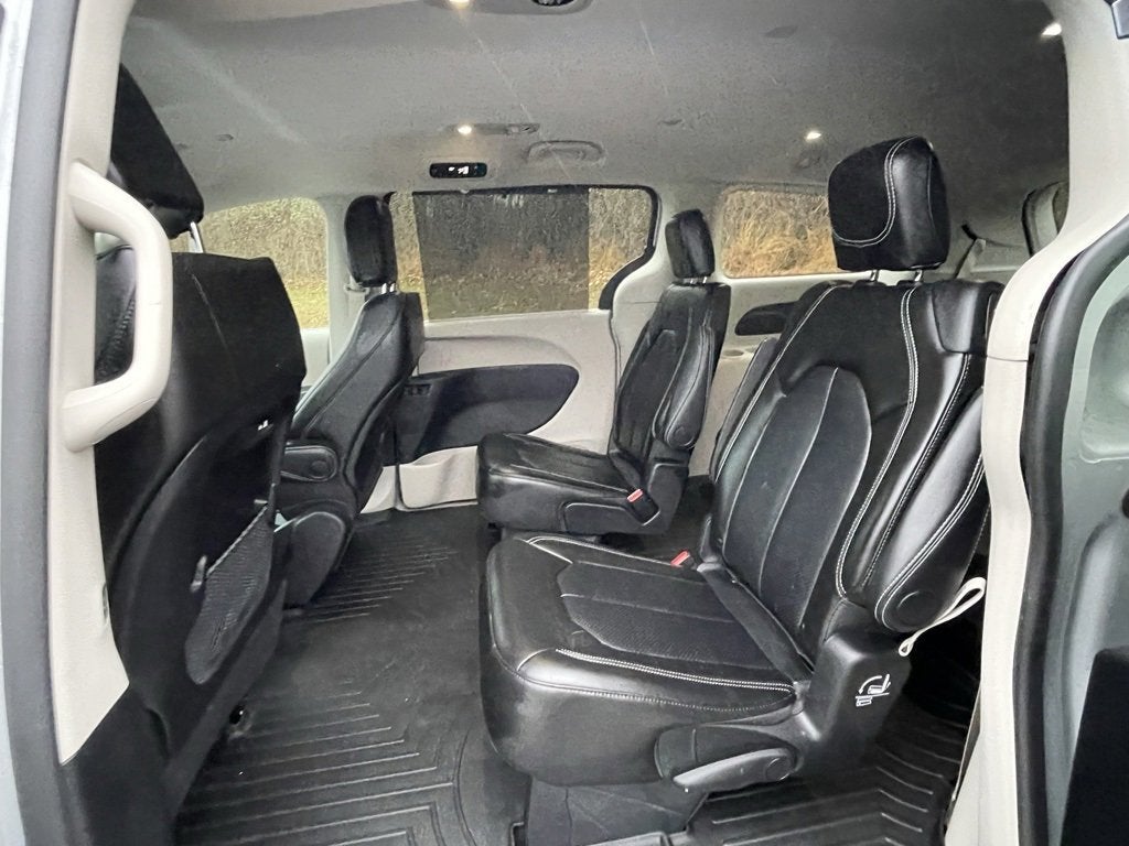 2024 Chrysler Pacifica Touring L AWD