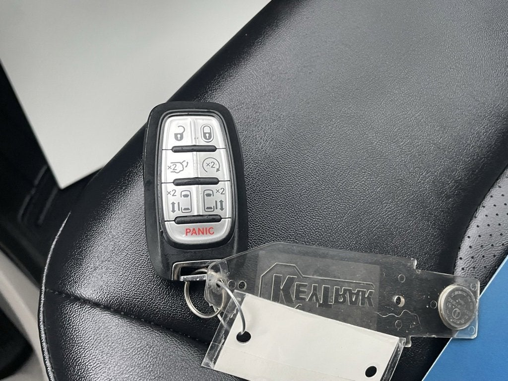 2024 Chrysler Pacifica Touring L AWD