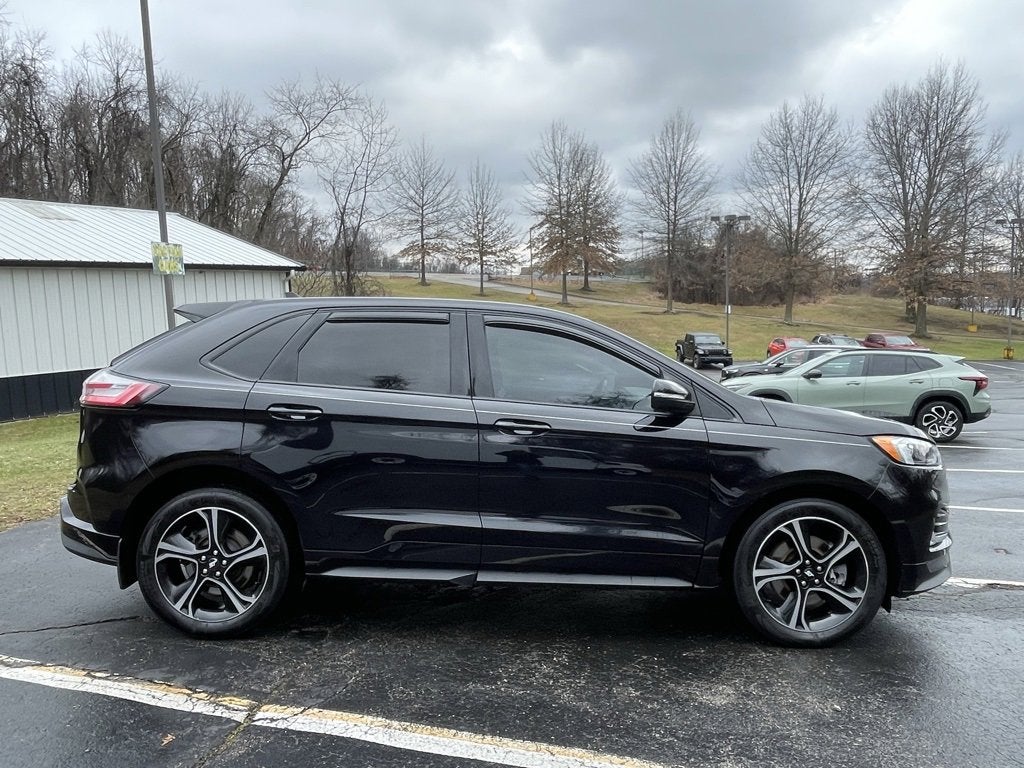 2020 Ford Edge ST