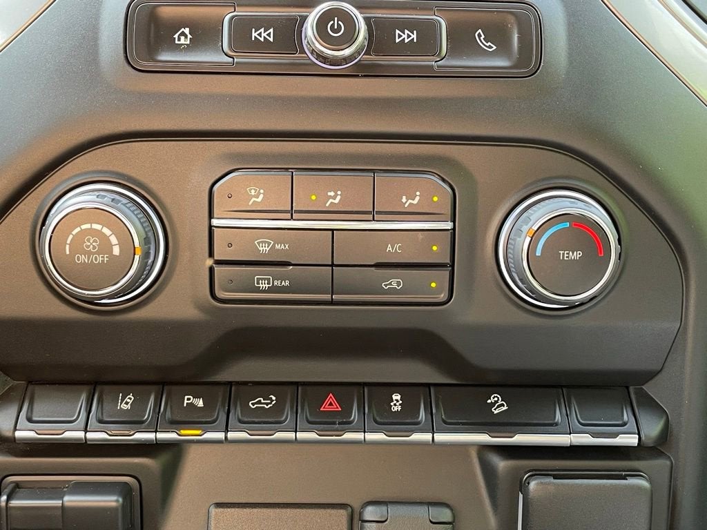 2024 Chevrolet Silverado 2500 HD Custom